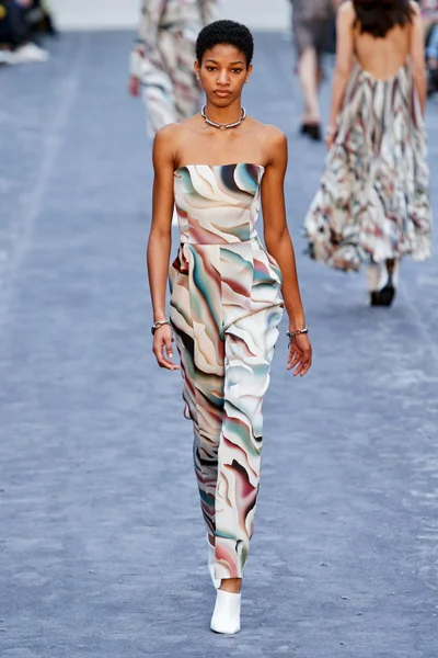 Look 42